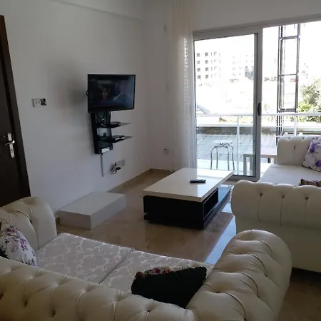 Apartmán Lefkosa'da Heryer Elinizin Altinda *