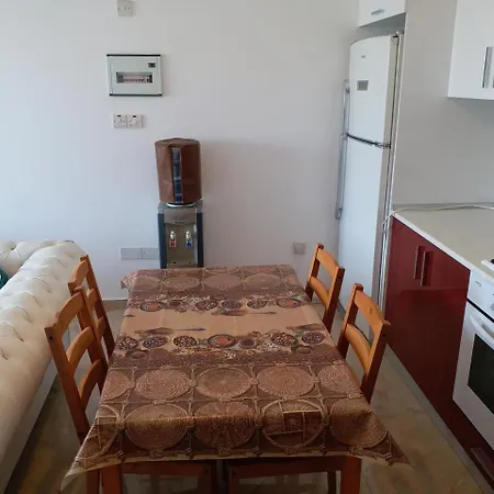 Lefkosa'da Heryer Elinizin Altinda Apartmán